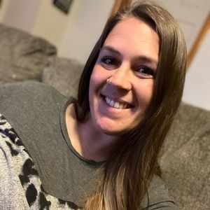 Meet your Posher, Vikki